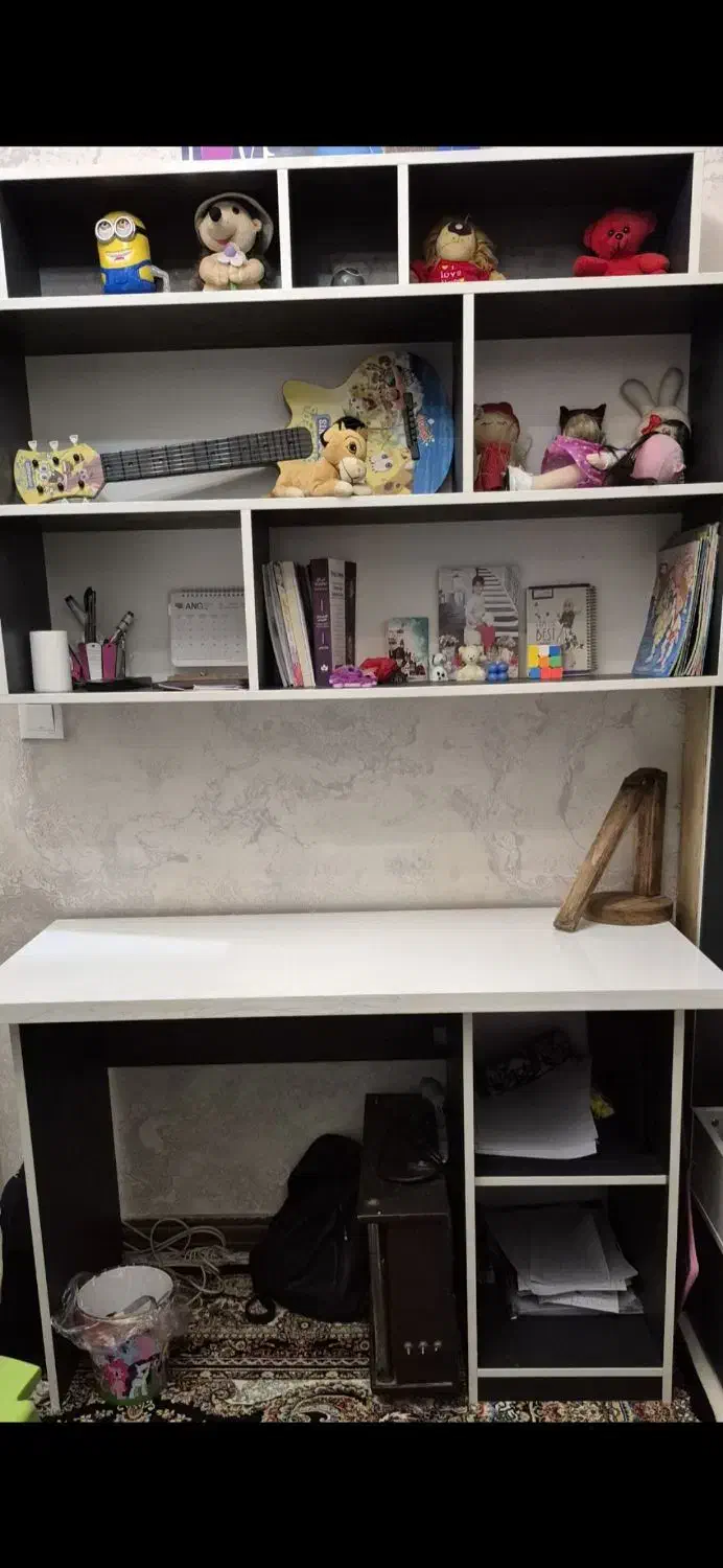 تختِ دو طبقه به همراه میز تحریر|تخت و سرویس خواب|تهران, والفجر (افسریه)|دیوار