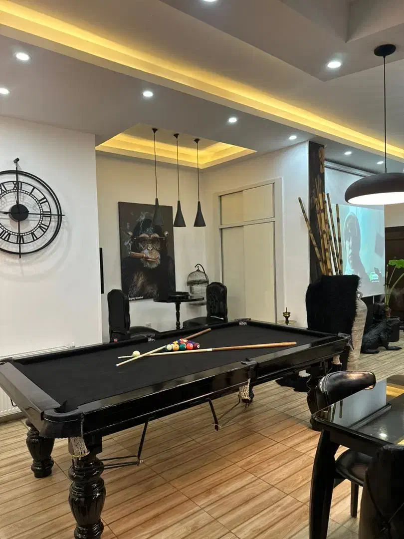 میز چوب روس ارالوس بیلیارد۸۹۸|ورزش‌های توپی|بوشهر, |دیوار