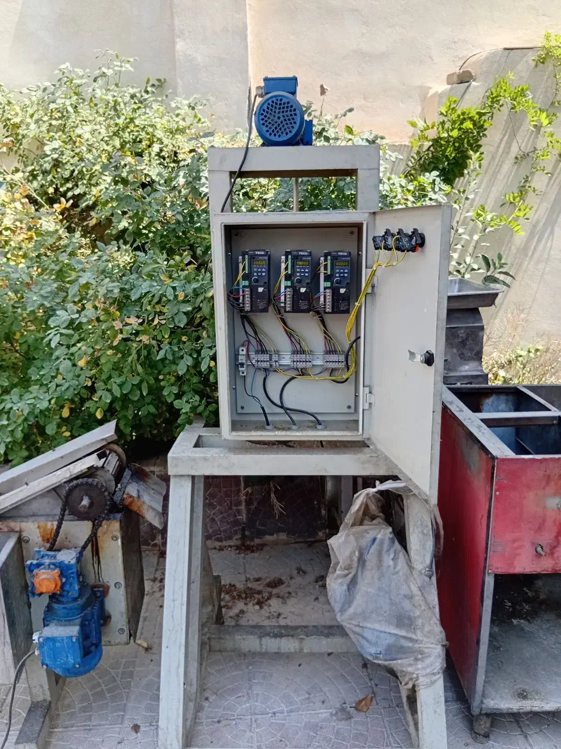 کوکوفلافل کتلت اتوماتریلی فرتاپینگ یخچالفرزر چرخ۴۲|کافی‌شاپ و رستوران|رودهن, |دیوار