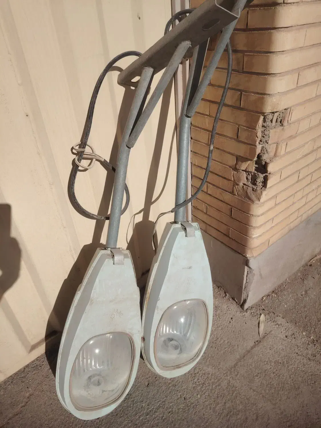 چراغ|لامپ و چراغ|کرمان, |دیوار