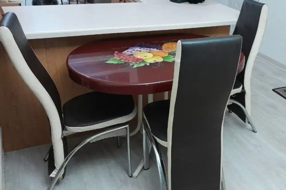 میزوصندلی|میز و صندلی غذاخوری|شیراز, فرهنگ شهر|دیوار