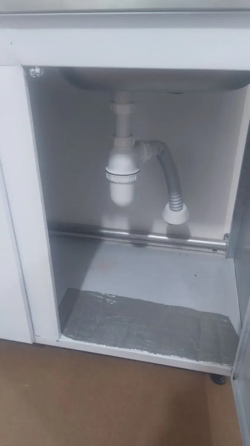 سلام سه ماه استفاده شده است درحده نو|آبچکان و نظمدهنده ظروف|اردبیل, |دیوار