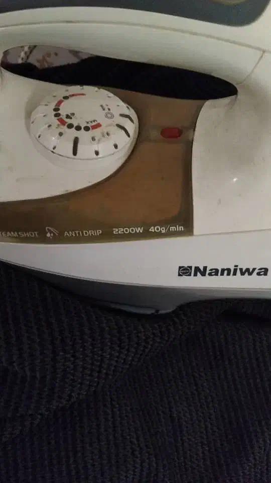 اتو وات ۲۲۰۰ سالم بدون ایراد نانیوا|اتو و لوازم اتو|اردبیل, |دیوار