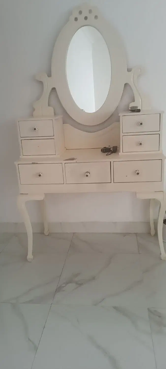 میز آرایشی گورک|مبلمان خانگی و میز عسلی|بوشهر, |دیوار