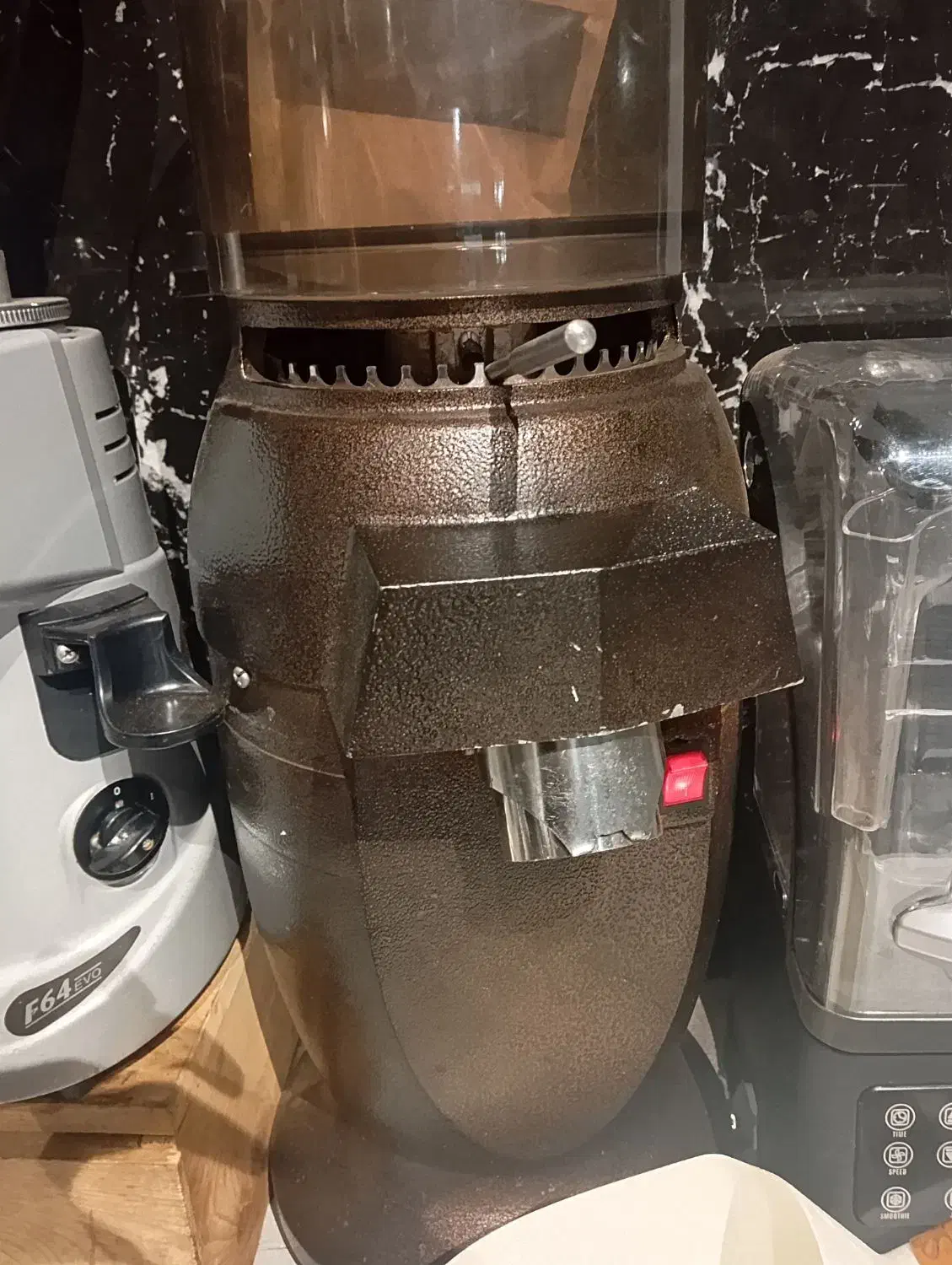 آسیاب قهوه و فله زن|کافیشاپ و رستوران|بندرعباس, |دیوار