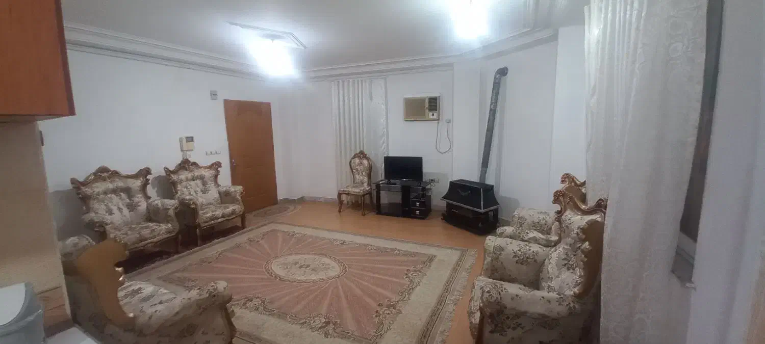 واحد آپارتمانی داخل شهر رشت|اجارهٔ کوتاهمدت آپارتمان و سوئیت|رشت, آزادگان|دیوار