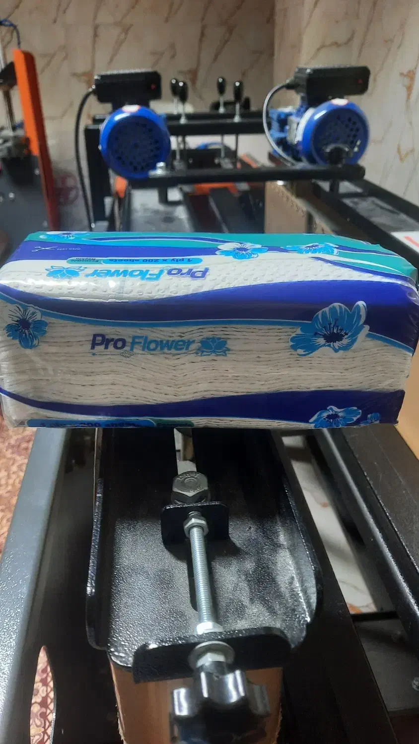 دستمال کاغذی|مواد شوینده و دستمال کاغذی|شفت, |دیوار