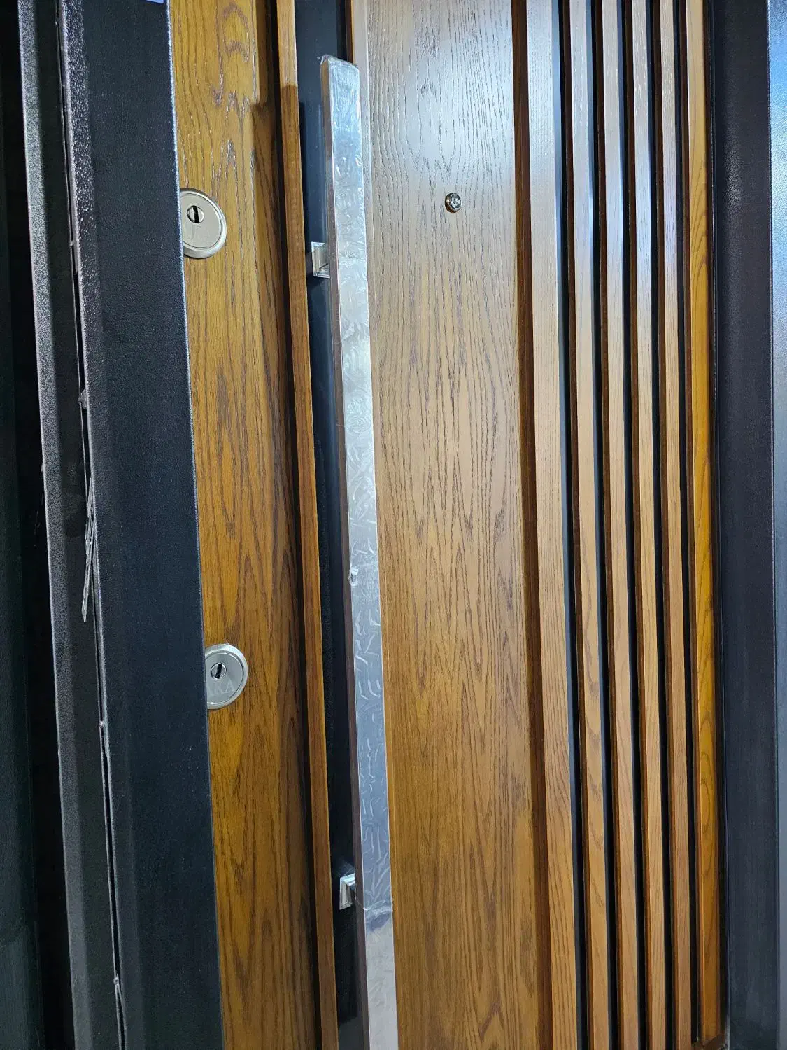 درب ضدسرقت ضدسرقت کد ۲۴۲ آکا|مصالح و تجهیزات ساختمان|شیراز, رکن‌آباد|دیوار