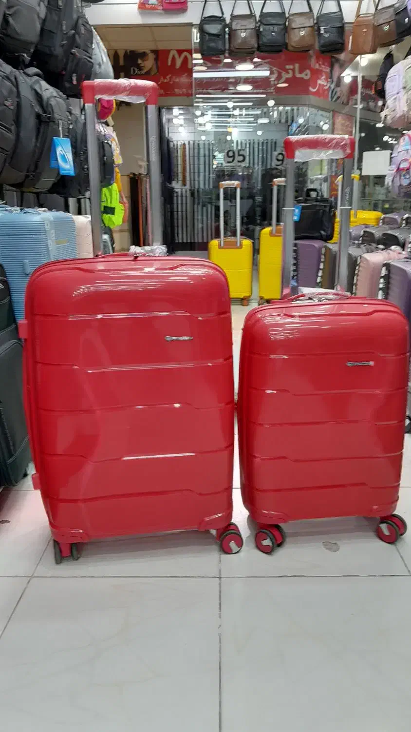 حراج چمدان ضربه خورده|حراج|درگهان, |دیوار