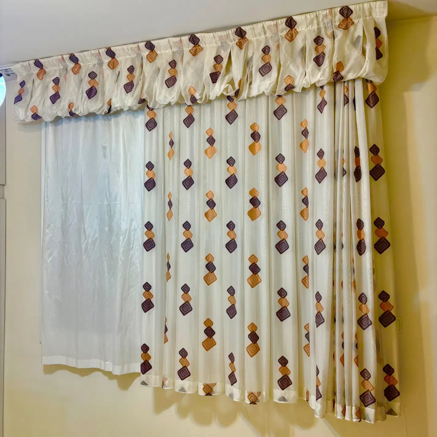 پرده|پرده، رانر، رومیزی|اصفهان, سپاهانشهر|دیوار