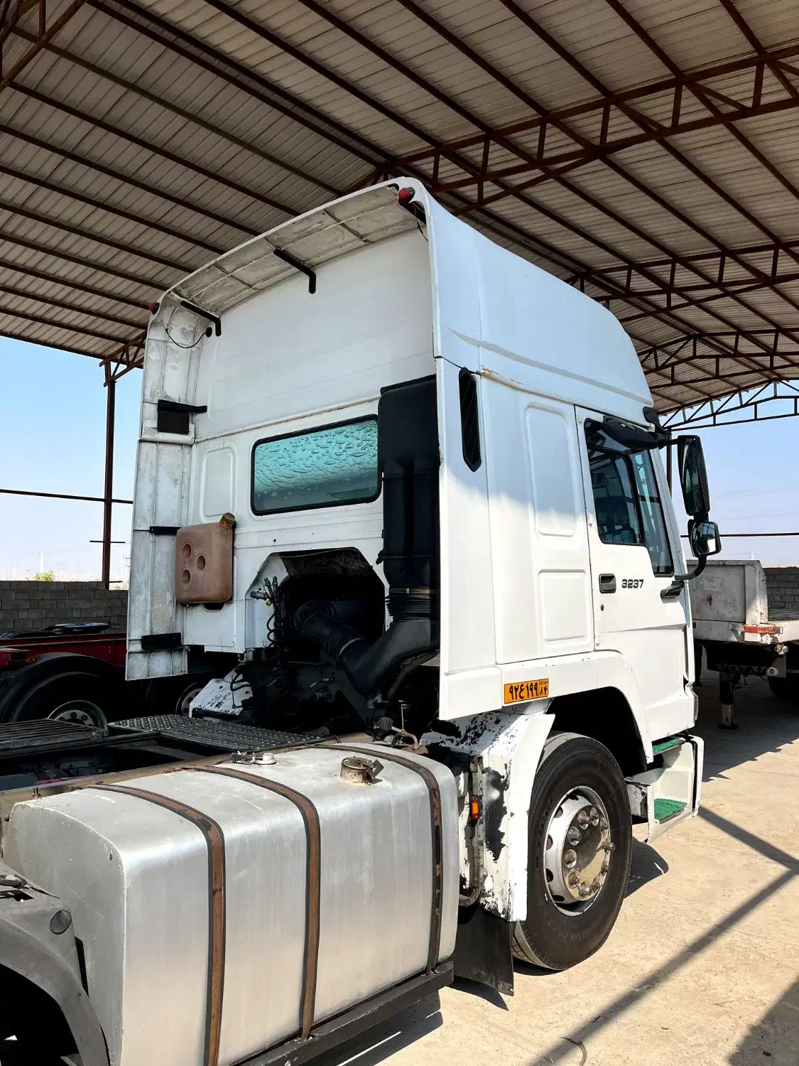 کشنده هوو|خودرو سنگین|میناب, |دیوار