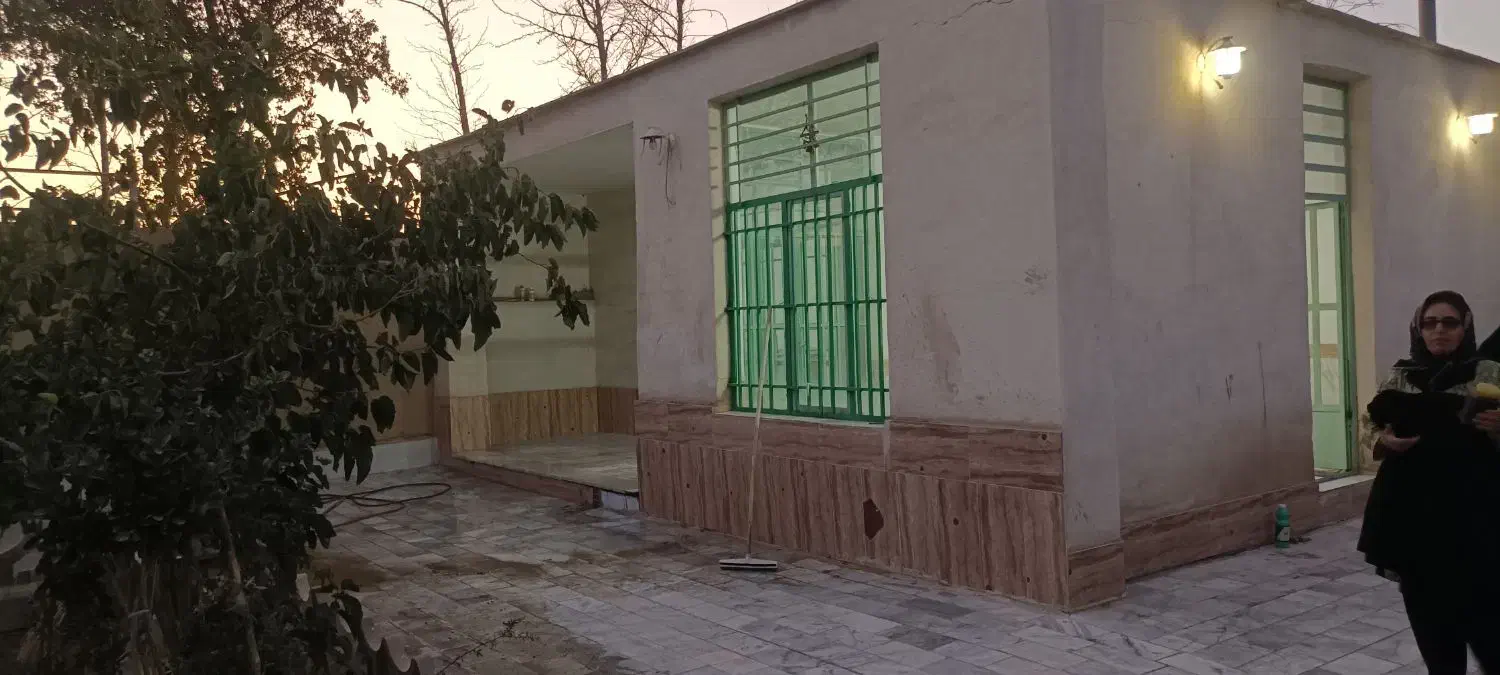 اجاره کوتاه مدت (ساعتی و روزانه) باغ نوستالژیک دنج|اجارهٔ کوتاه‌مدت ویلا و باغ|خمینی‌شهر, |دیوار