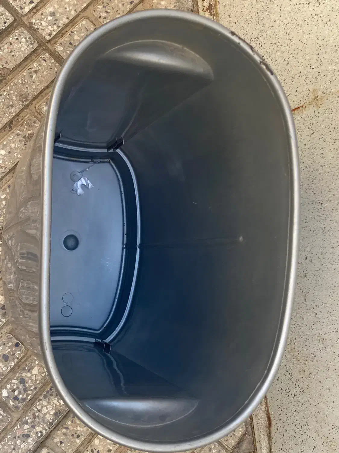 سطل|ظروف نگهدارنده، پلاستیکی، یکبارمصرف|اصفهان, حصه جنوبی|دیوار