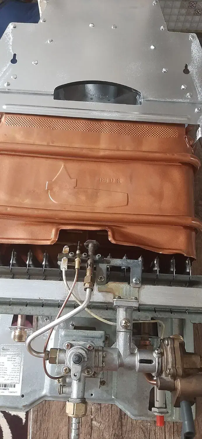 تعمیر آبگرمکن دیواری تضمینی|آبگرمکن، پکیج، شوفاژ|تهران, بریانک|دیوار