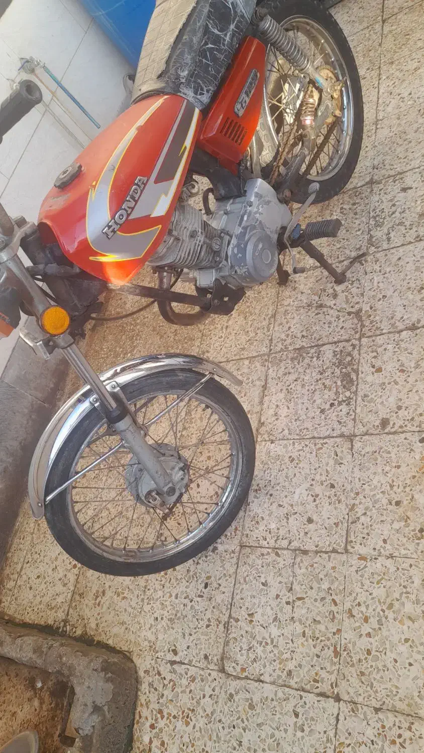 هندا ۱۲۵تمیز مدلل۸۶پارکینگی|موتورسیکلت|کارون, |دیوار