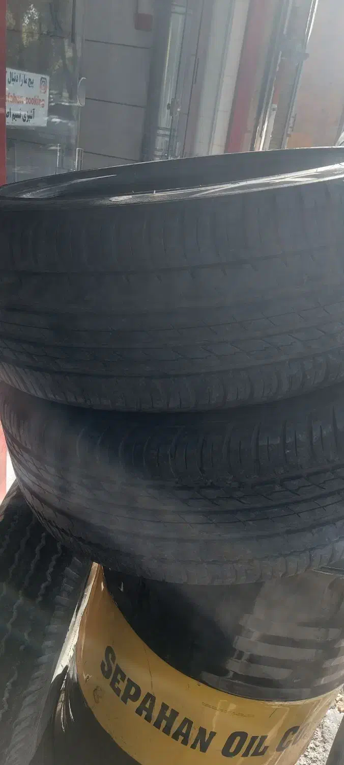 لاستیک سایزه۲۵۵/۴۵zR20|قطعات یدکی و لوازم جانبی|دهاقان, |دیوار