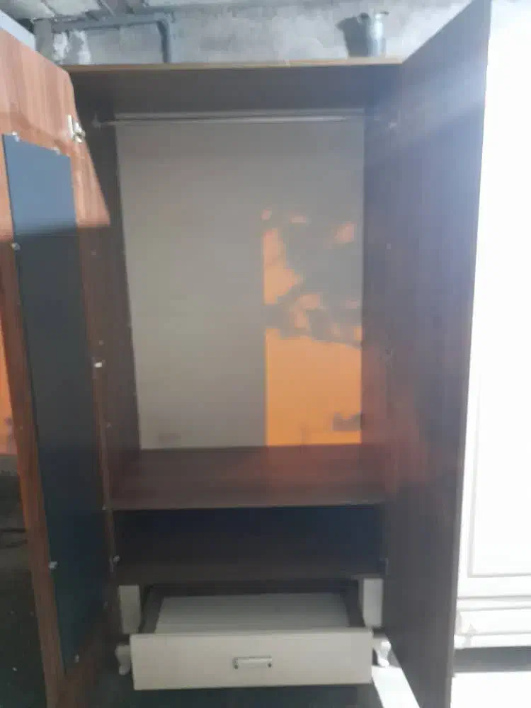 کمدآینه دار|جاکفشی، کمد، دراور|رشت, دروازه لاکان|دیوار