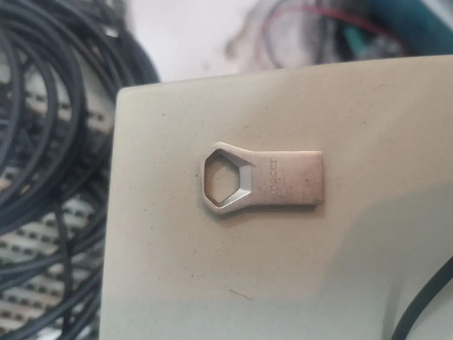 تعمیر فلش مموری و بازیابی اطلاعات|قطعات و لوازم جانبی رایانه|اصفهان, آفاران|دیوار