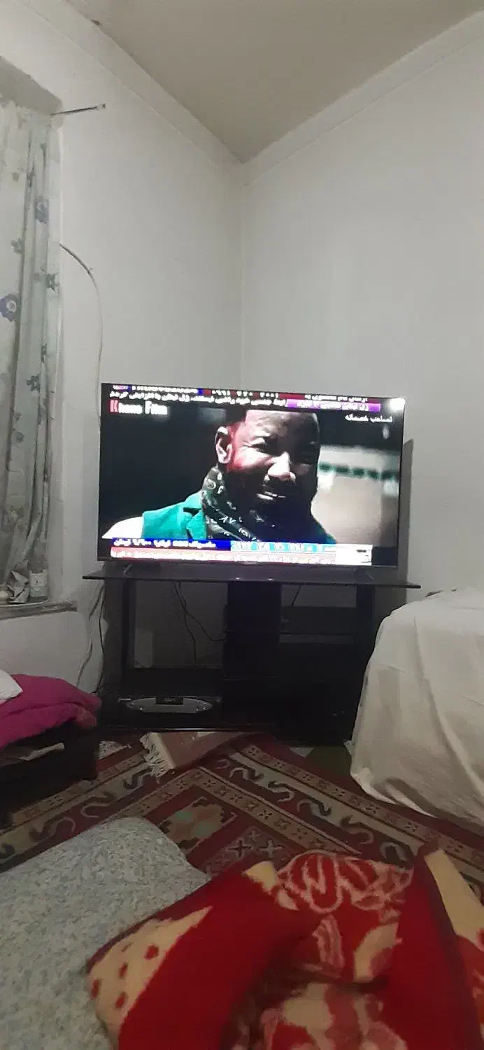 یک.تلویزیون.اسمارت.سامسونگ|تلویزیون و پروژکتور|تهران, بیسیم|دیوار