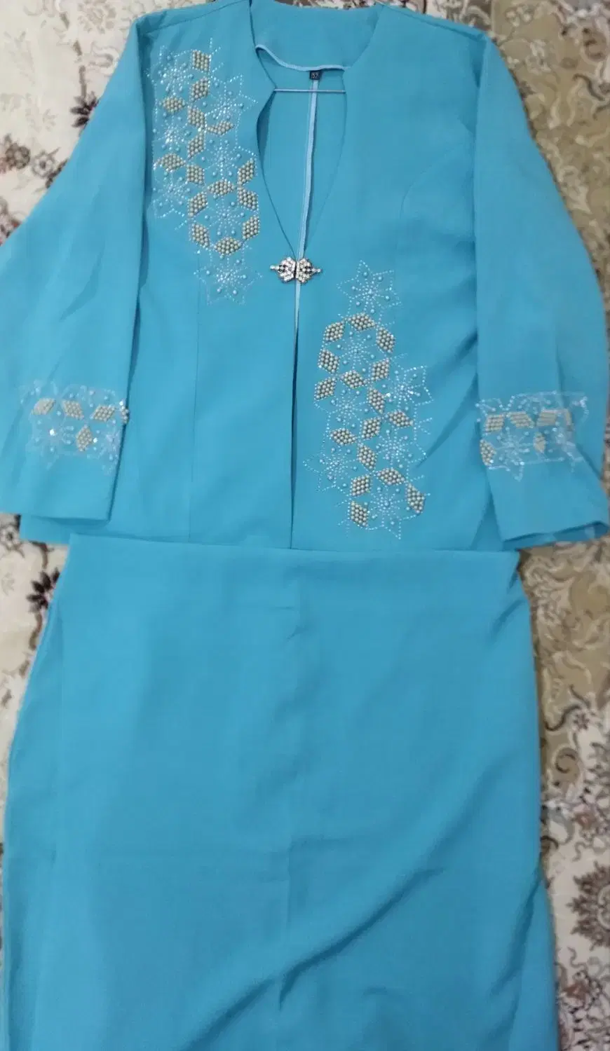 کت دامن|لباس|گرمسار, |دیوار