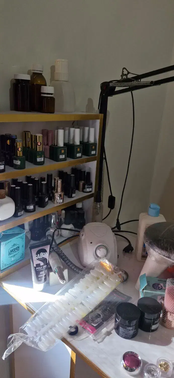 یکیج کامل وسایل ناخن|آرایشی، بهداشتی، درمانی|شیراز, شهرک بزین|دیوار