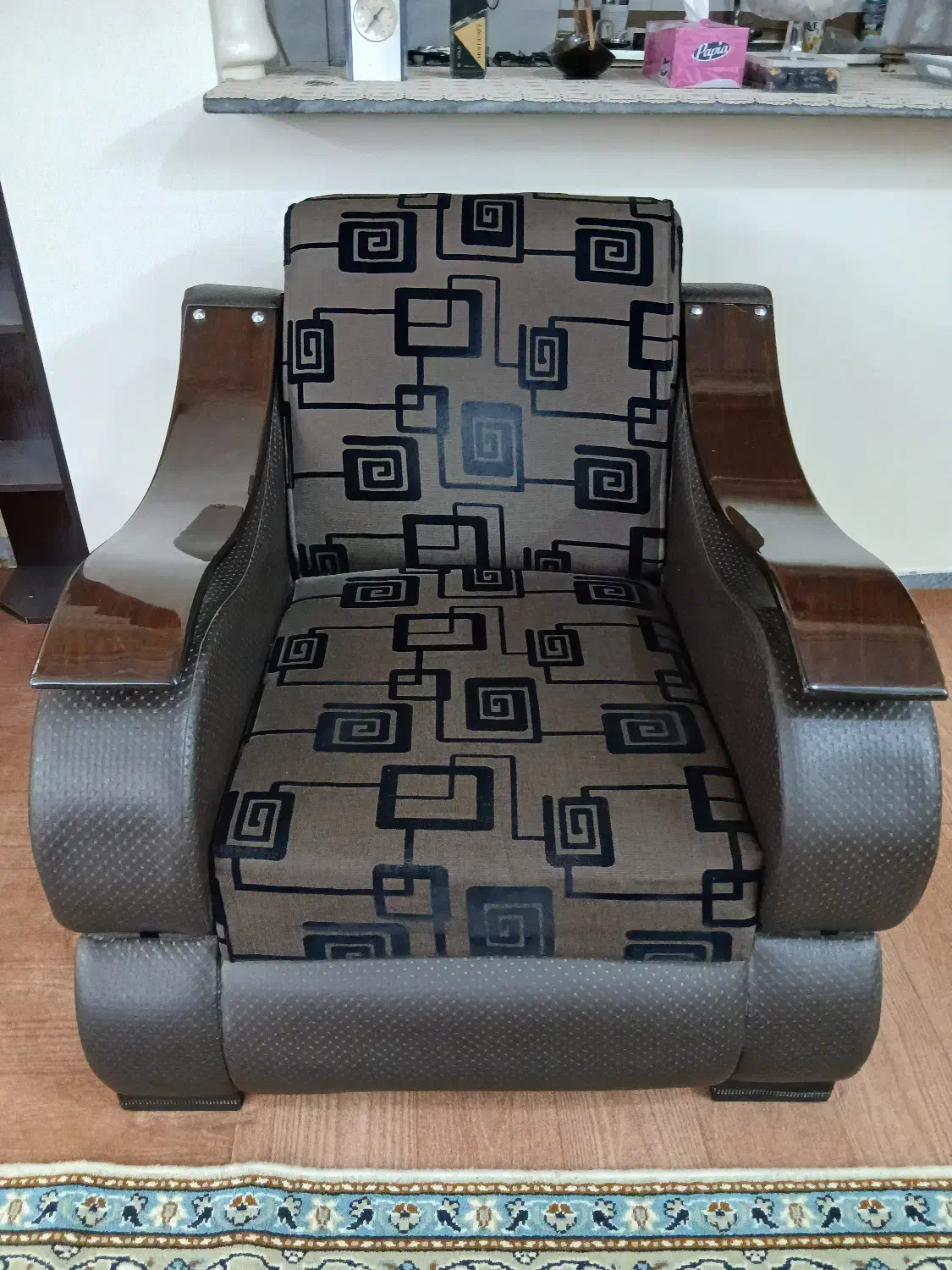 فروش مبل هفت نفره|مبلمان خانگی و میز عسلی|بابل, |دیوار