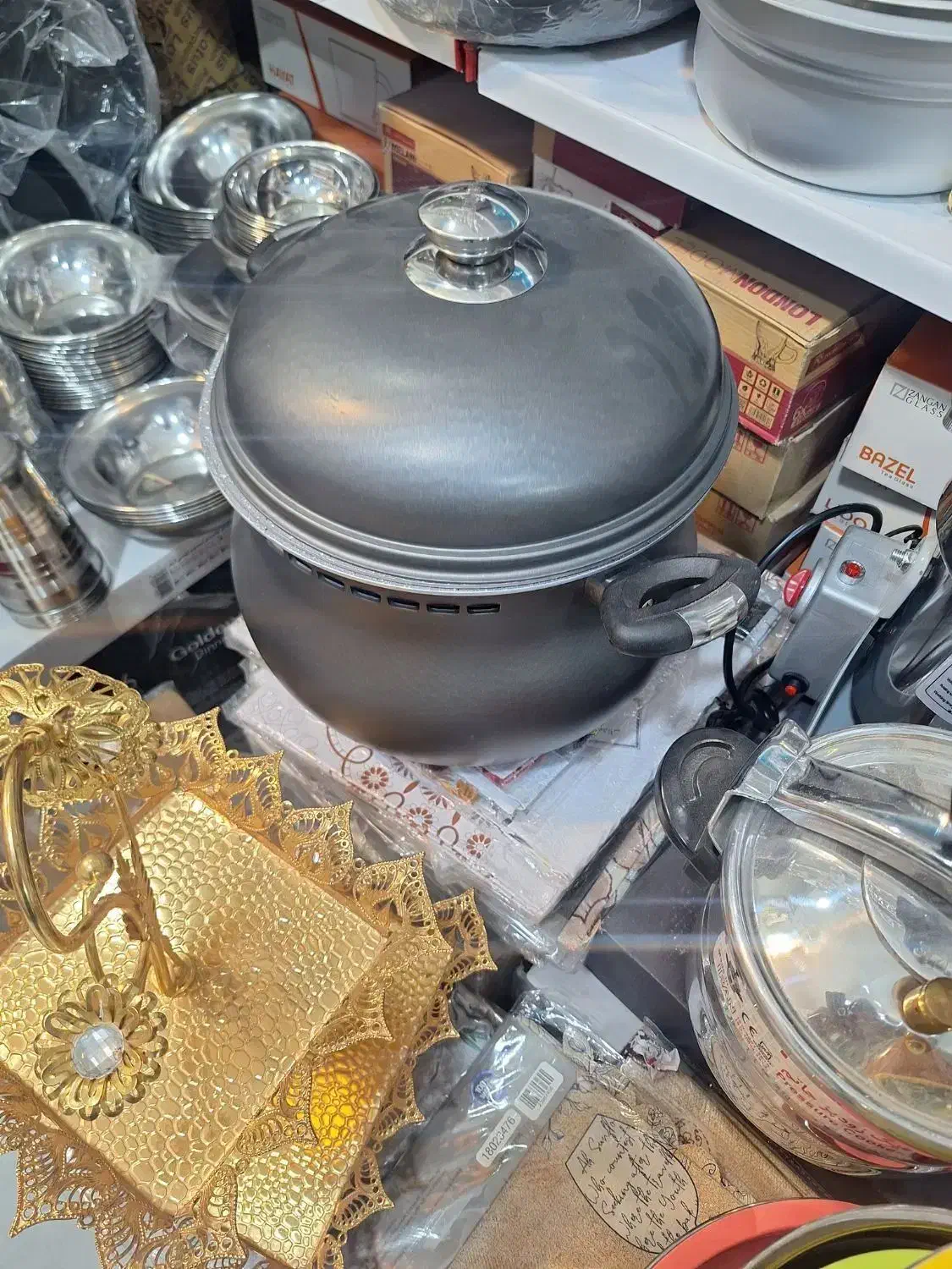 غذاپز همه کاره ناخ بدنه آهن هواپیما یکی جای هزارتا|ظروف پخت‌وپز|آبادان, |دیوار
