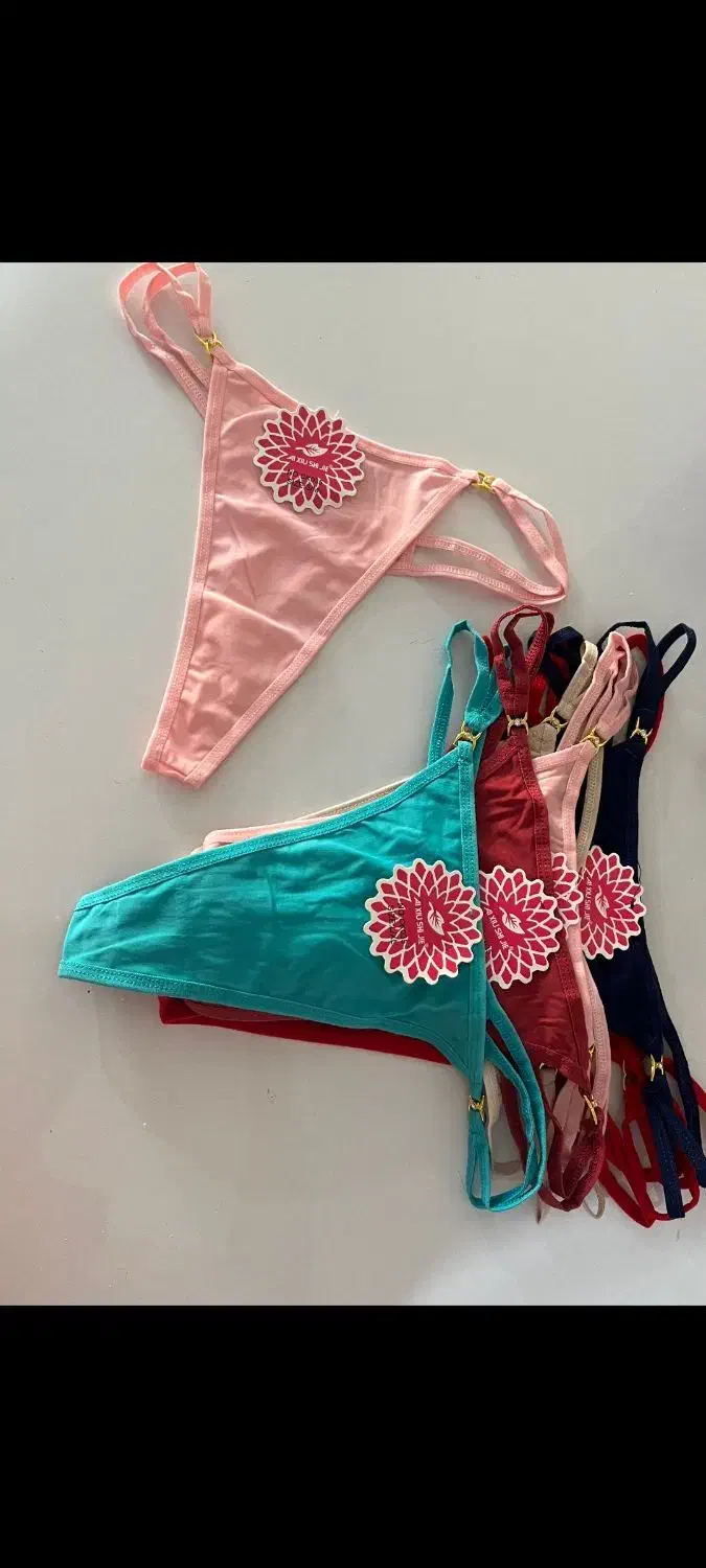 شورت زنانه لامبادا نخی کبیریتی مرواریدی|لباس|صدرا-فارس, فاز ۱|دیوار