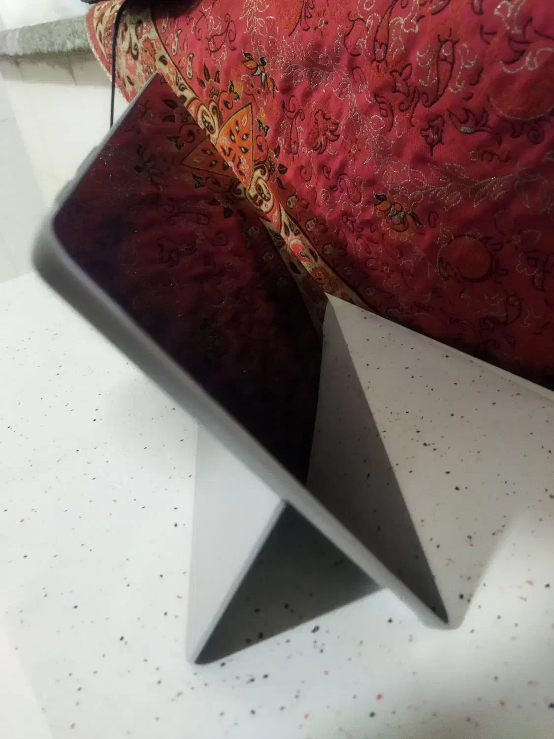 Surface Go Microsoft|رایانه همراه|صدرا-فارس, فاز ۱|دیوار
