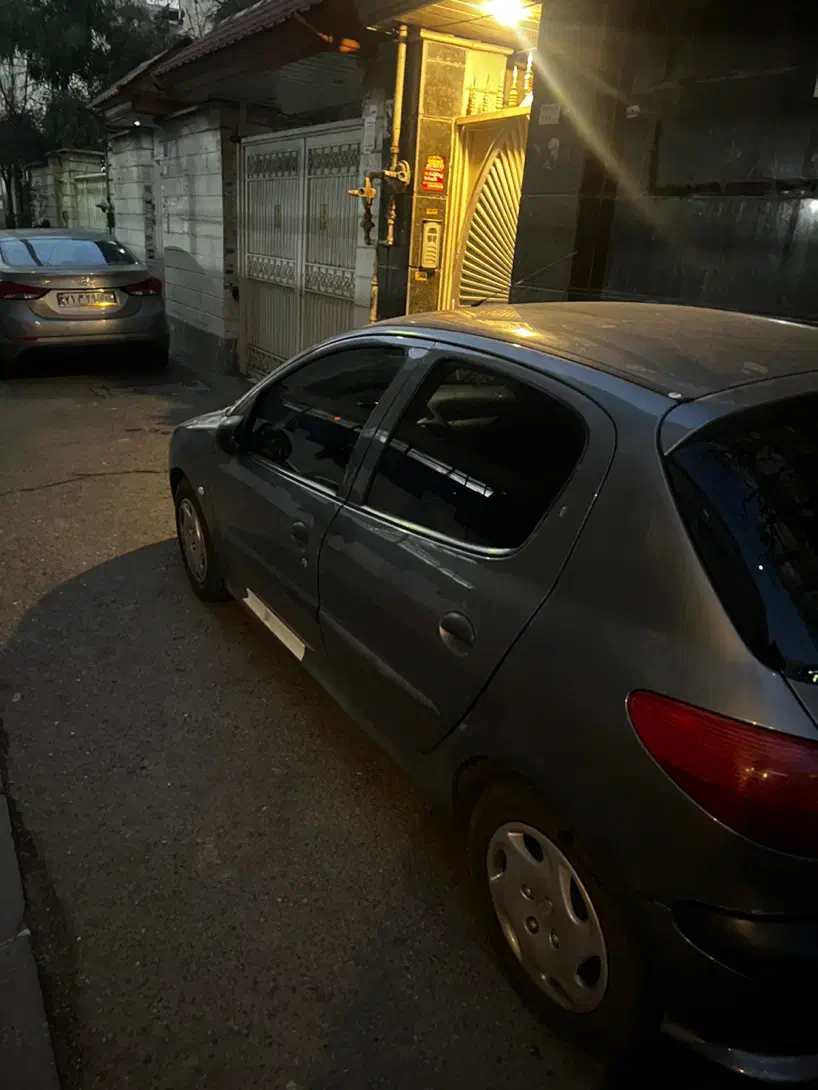 پژو ۲۰۶ تیپ ۵ مدل ۹۰|خودرو سواری و وانت|تهران, اختیاریه|دیوار