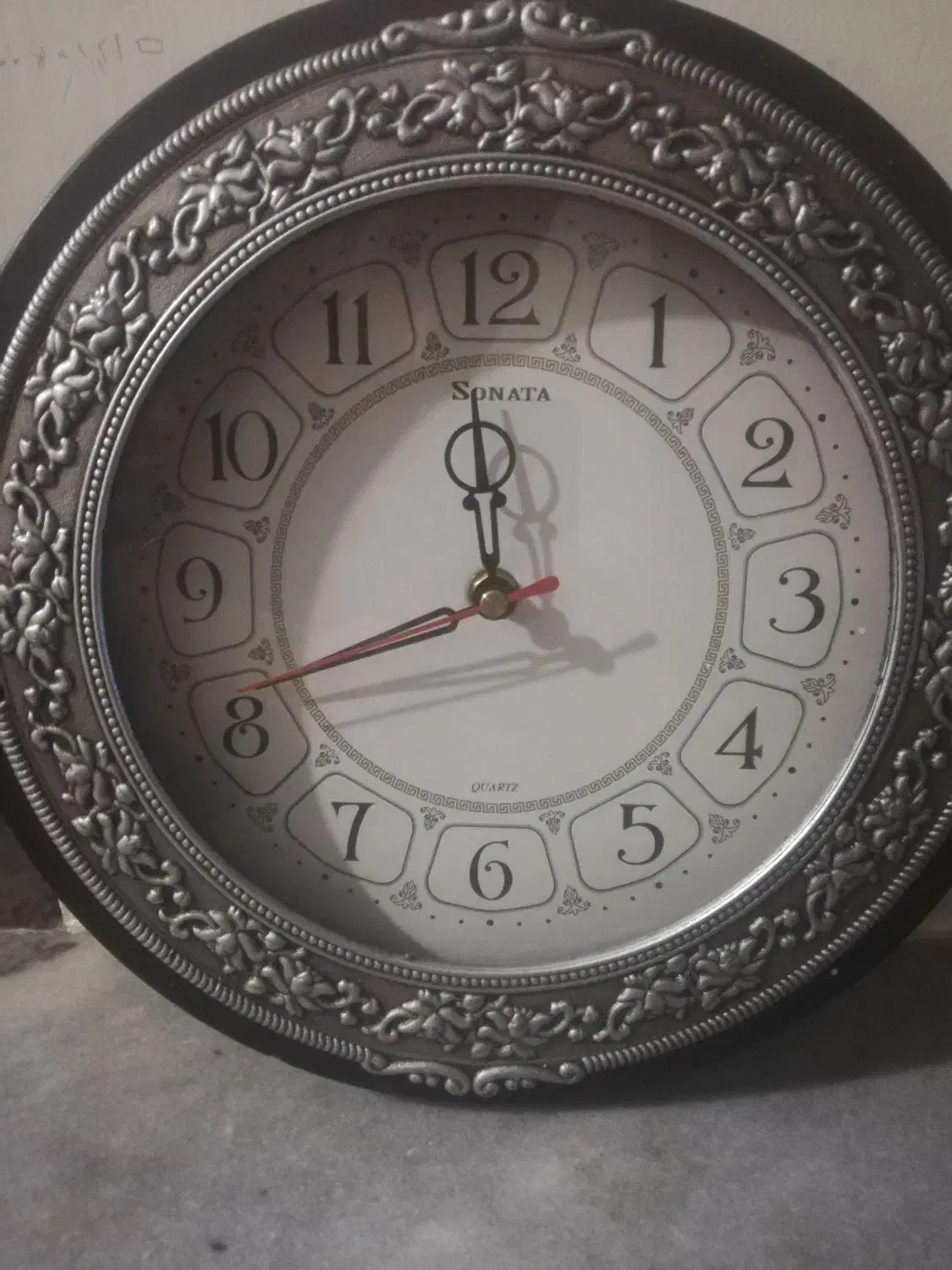 ساعت دیواری درحدصفر 155 هزار تومان|ساعت دیواری و تزئینی|شیراز, حجت آباد|دیوار