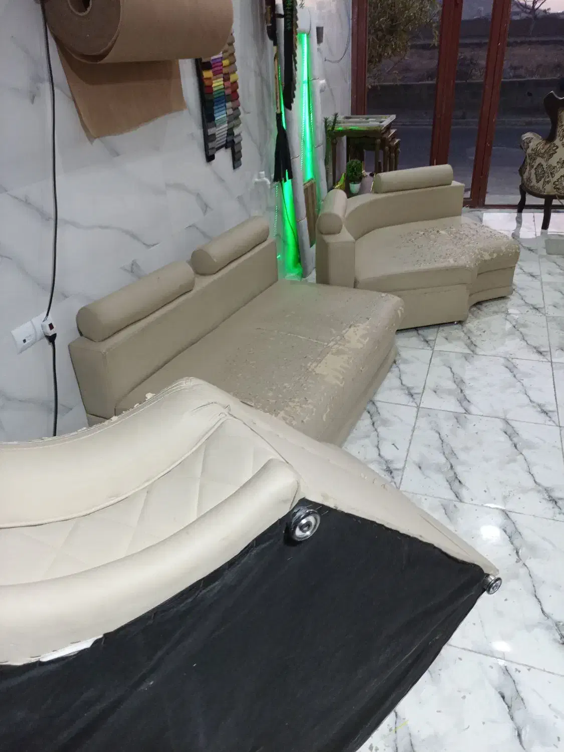 تولید و تعمیرات مبل با کمترین هزینه|مبلمان خانگی و میز عسلی|خسروشاه, |دیوار