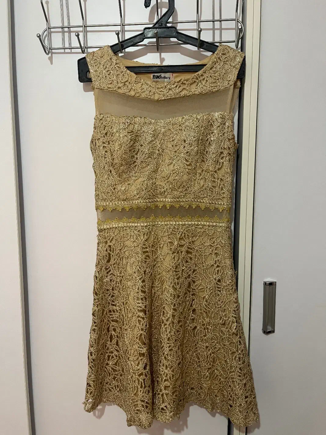 لباس مجلسی طلایی|لباس|شیراز, کیان شهر|دیوار