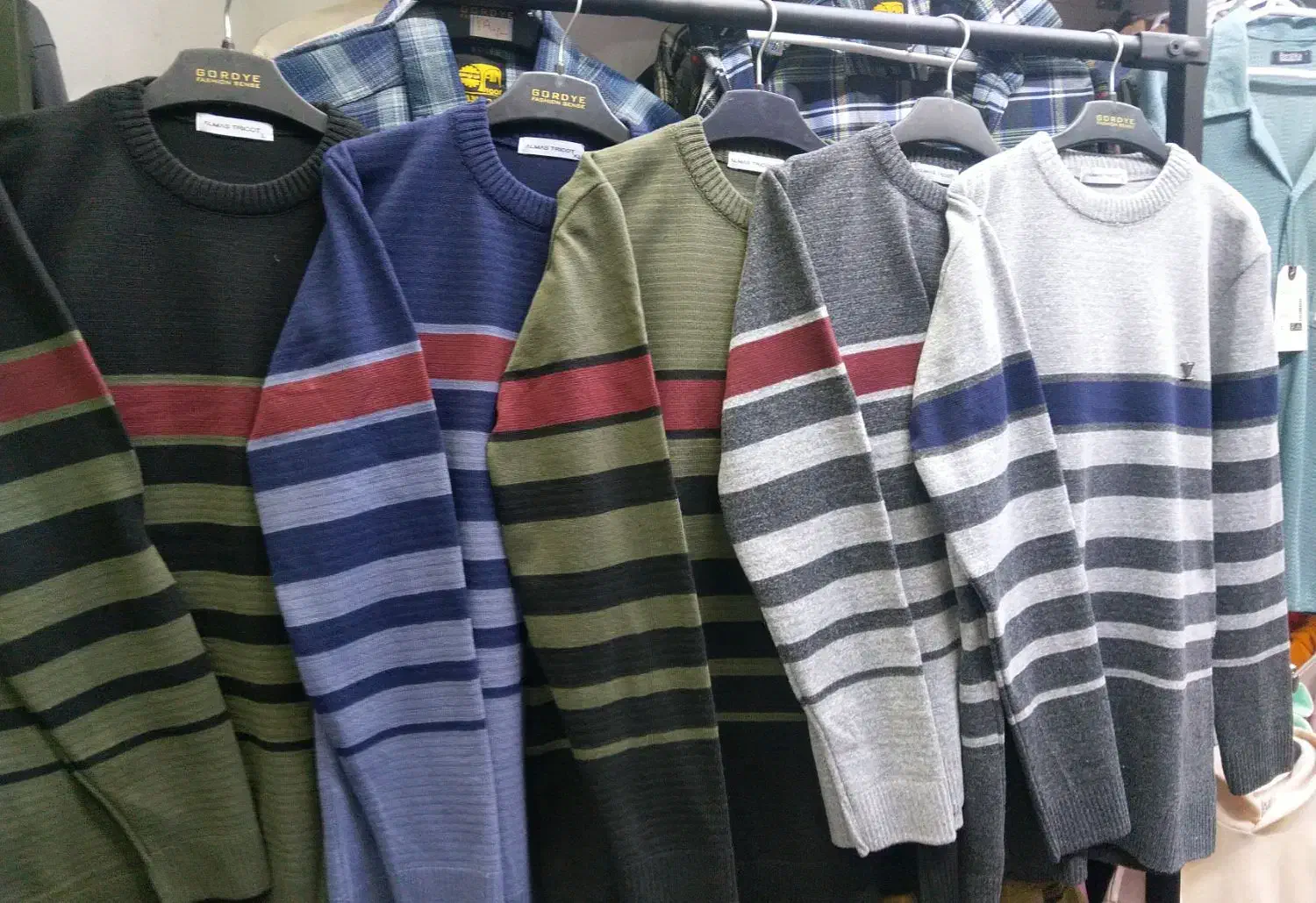 بافت|لباس|بیرجند, |دیوار