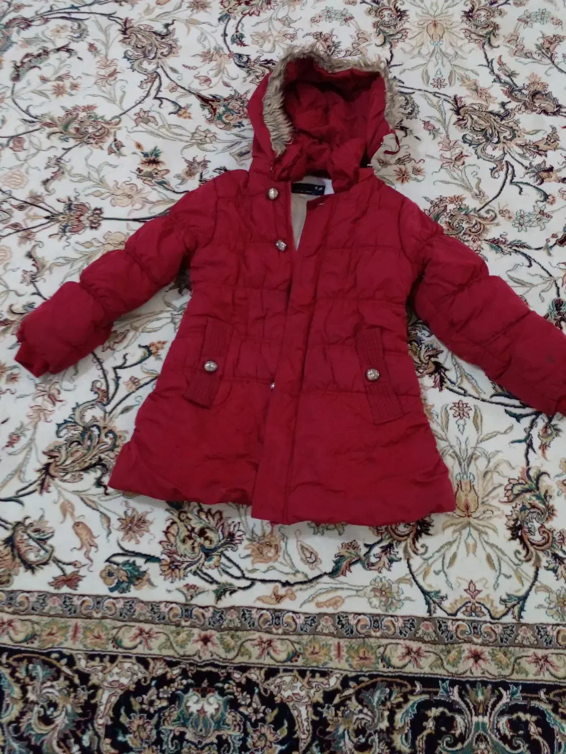 هرکدام ۵۰|لباس|رشت, حمیدیان|دیوار