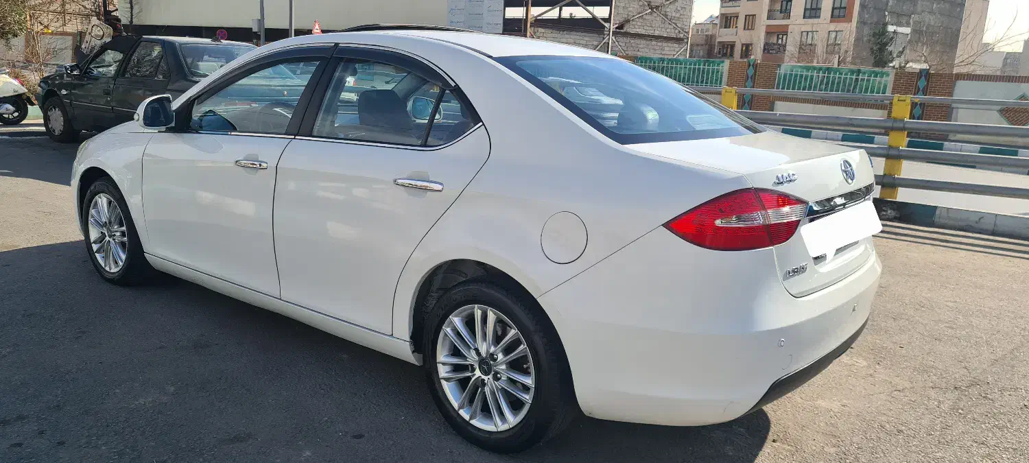 جک j5 اتومات ۱۸۰۰cc مدل ۹۴|خودرو سواری و وانت|تهران, هروی|دیوار