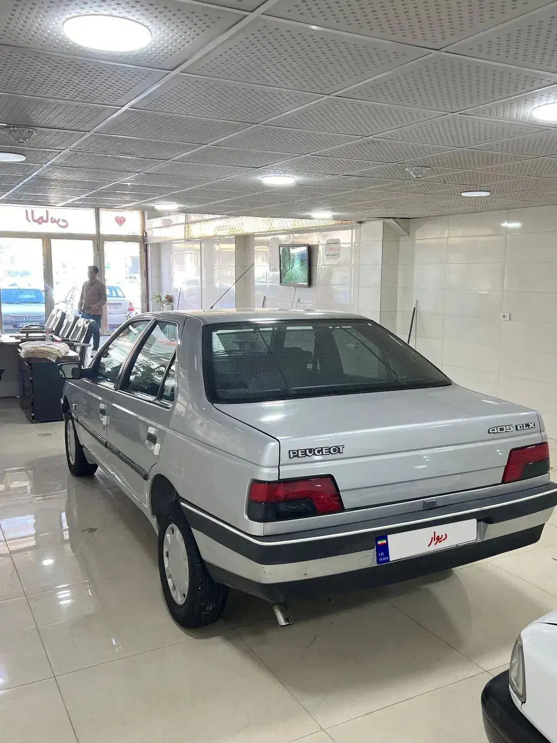 ۴۰۵مدل۸۸|خودرو سواری و وانت|پیرانشهر, |دیوار