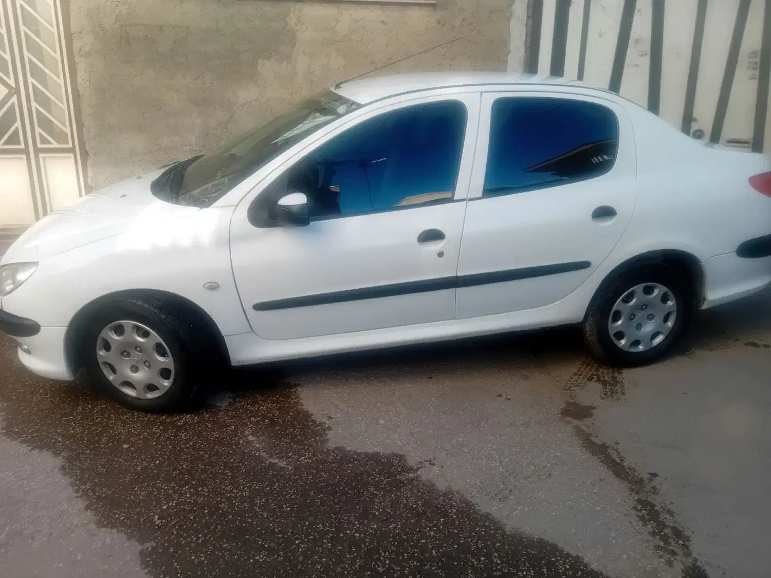 ۲۰۶ sd v8 tu5 مدل ۹۲|خودرو سواری و وانت|همدان, |دیوار