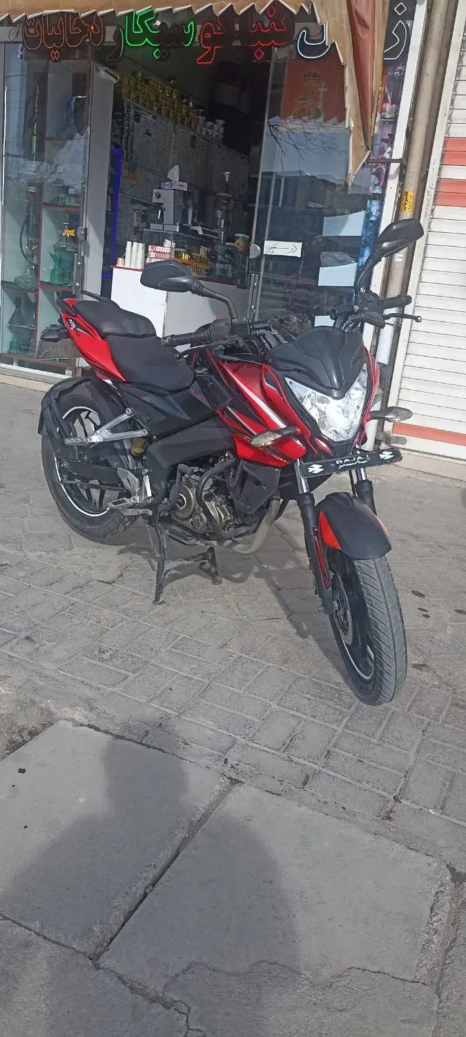 ان اس 150|موتورسیکلت|بروجرد, |دیوار