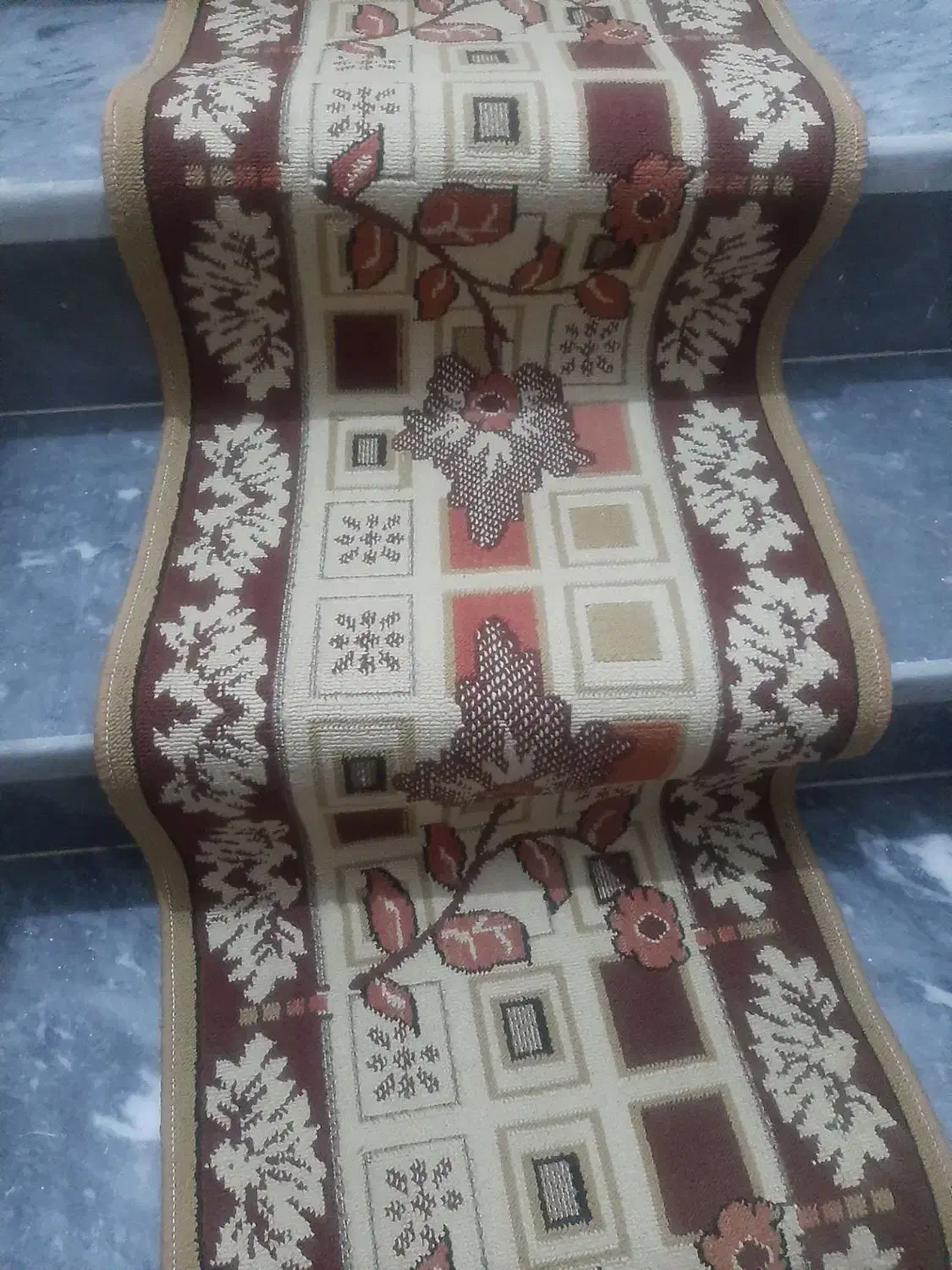 گلیم فرش در حد|گلیم، جاجیم، گبه|بهارستان, |دیوار