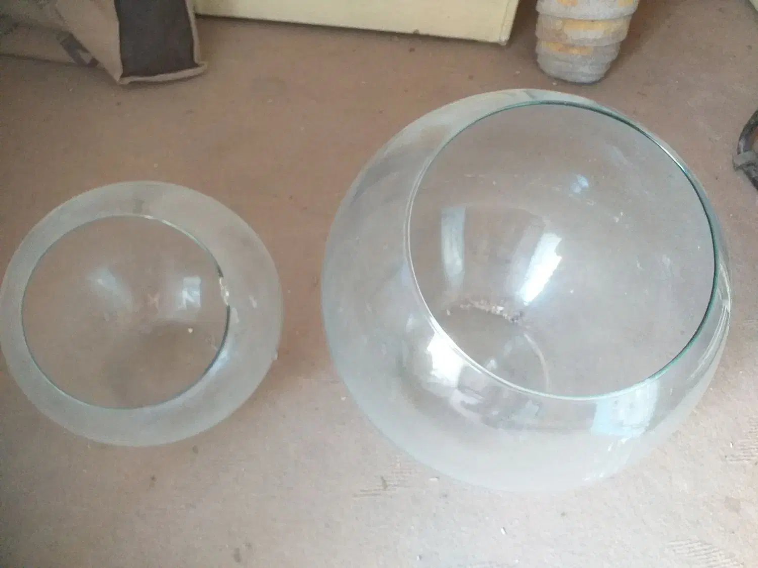 چمدان عتیقه|کلکسیون اشیاء عتیقه|شیراز, آبیاری|دیوار