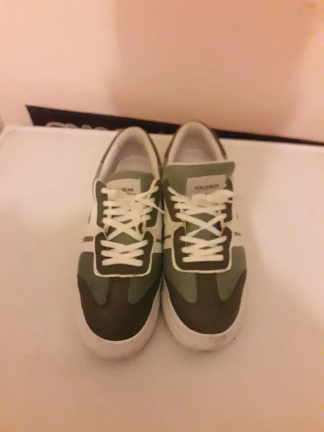 کفش اسپرت|کیف، کفش، کمربند|ایلام, |دیوار