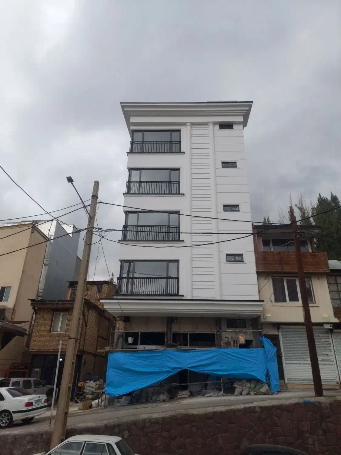 خدمات شیشه سکوریت|مصالح و تجهیزات ساختمان|قزوین, |دیوار