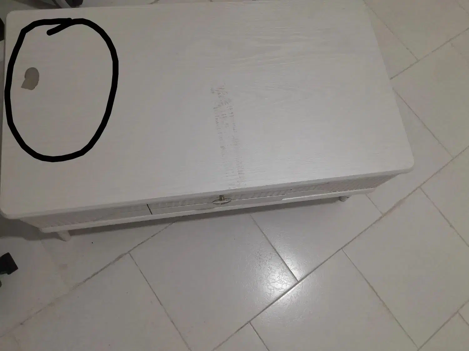 جلومبلی|مبلمان خانگی و میز عسلی|تربت جام, مسکن مهر|دیوار