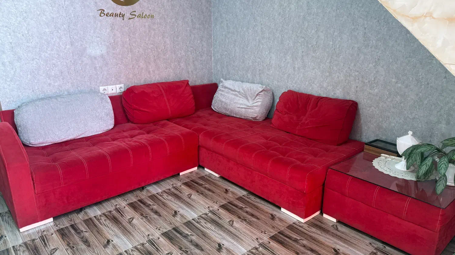 مبل راحتی تٌرک کاملاسالم|مبلمان خانگی و میز عسلی|رشت, معلولین|دیوار