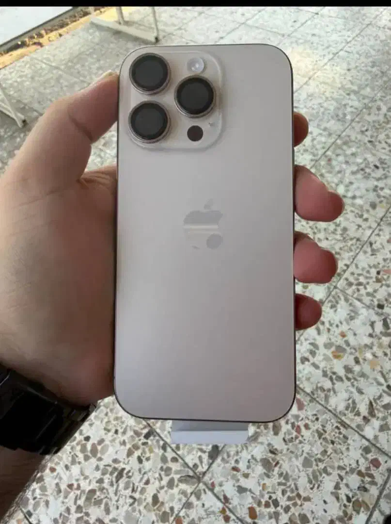 ۱۶ پرو ۲۵۶|موبایل|امیدیه, |دیوار