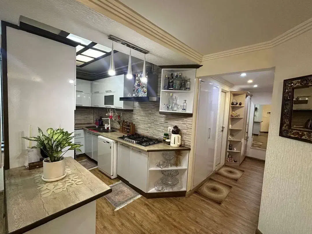 ۸۸ متر طبقه ۱ در خیابان ۱۲۲ مجتمع افرا|فروش آپارتمان|رشت, بلوار گیلان|دیوار