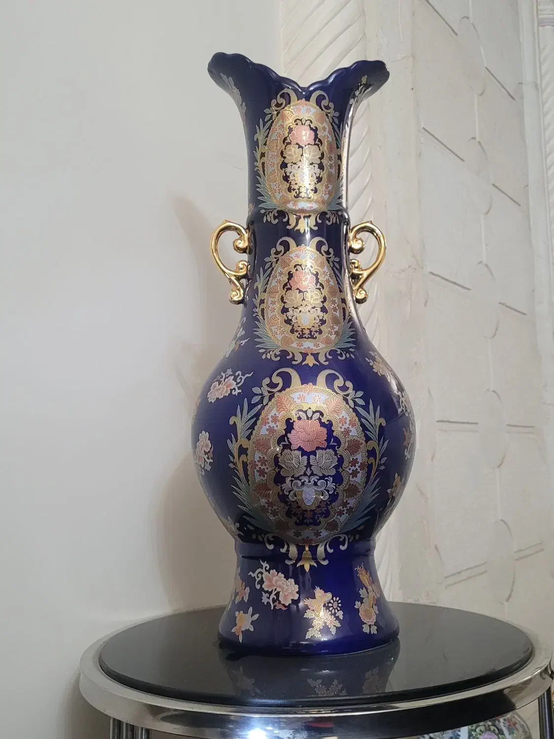 گلدان سورمه ای و گل مرغی|صنایع دستی و سایر لوازم تزئینی|شیراز, شهرک بهشتی|دیوار