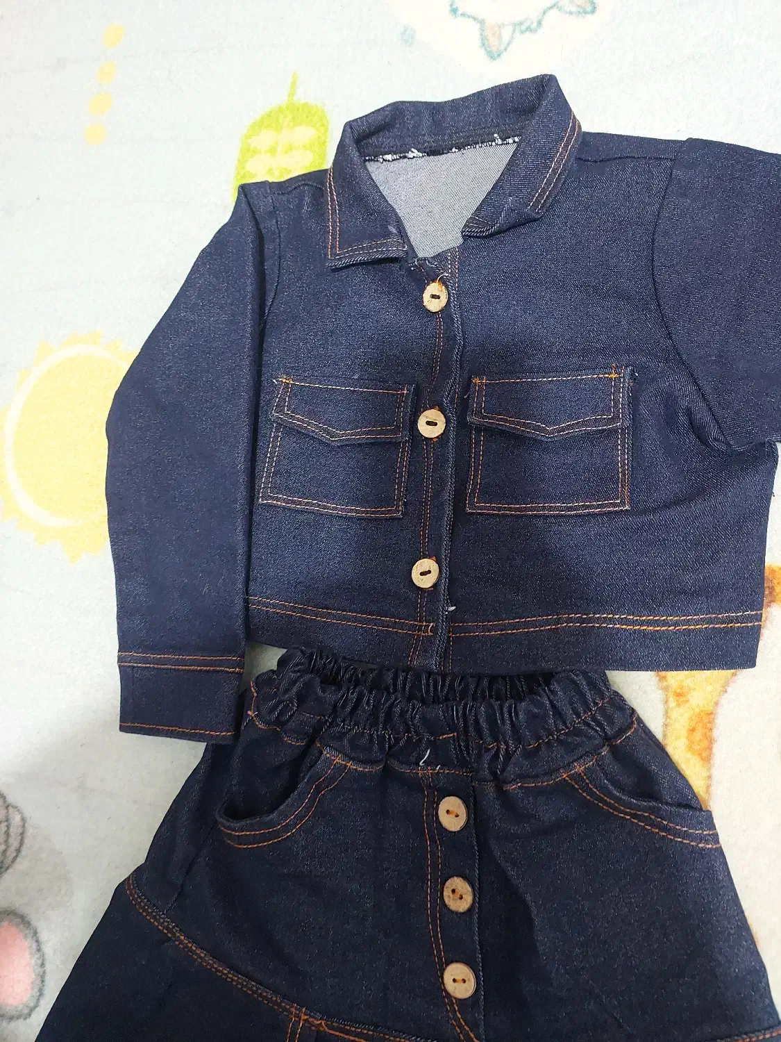 کت ودامن جین بچگونه پاییزه درحدنو|کفش و لباس بچه|بابل, |دیوار