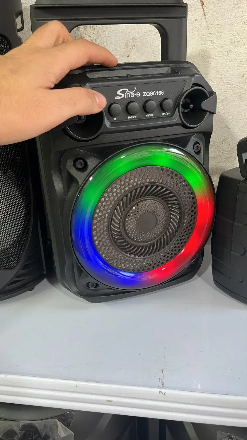 اسپیکر ۹۶ سانتی|سیستم صوتی خانگی|رشت, بازار|دیوار